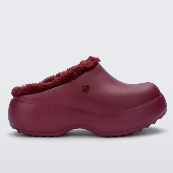 Melissa Shoes - NWOB Melissa Free Clog Fluffy Platform Red Women’s Size 5